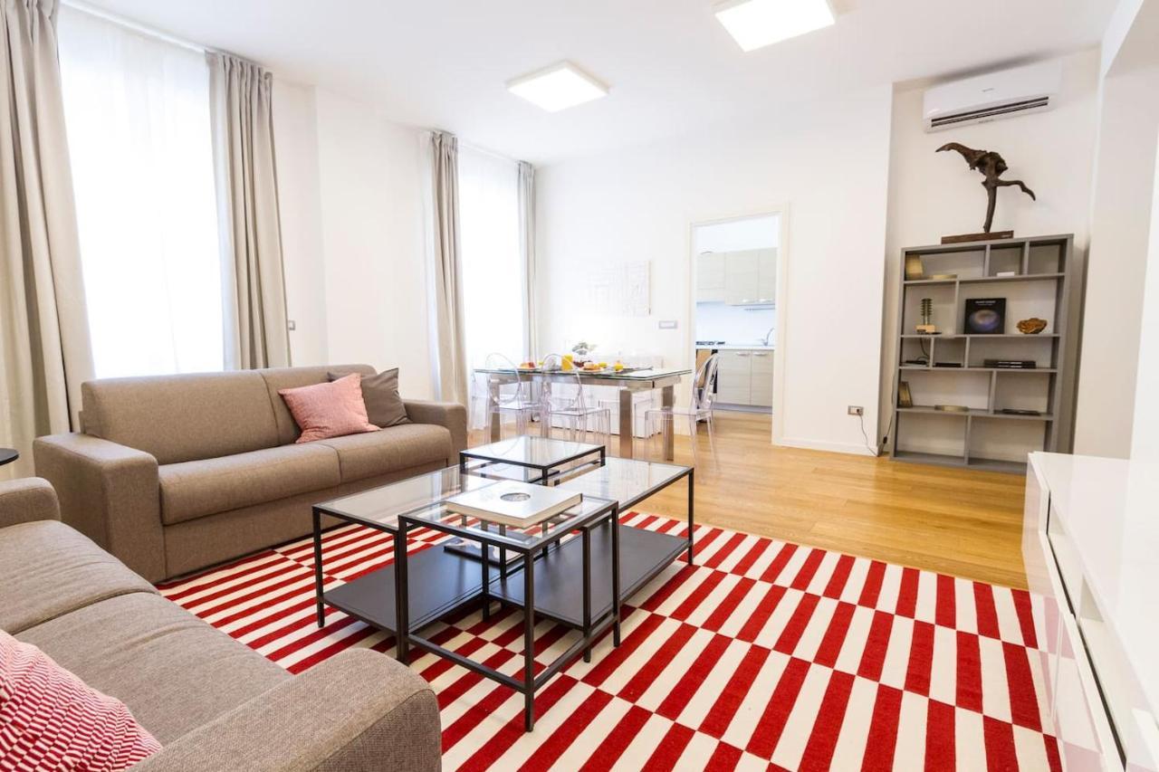 Easylife - Annydi Art Home In Duomo Milánó Kültér fotó