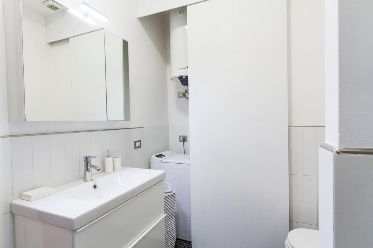 Easylife - Annydi Art Home In Duomo Milánó Kültér fotó